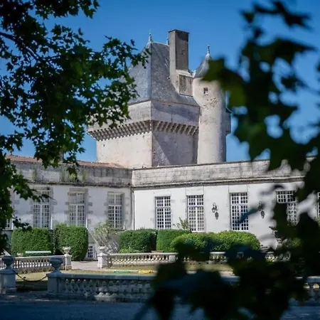 Chateau De Mornay Apartment *