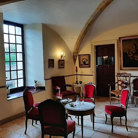 Chateau De Mornay Apartment Saint-Pierre-de-l'Isle