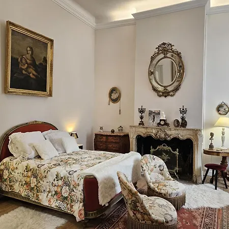Apartment Chateau De Mornay Saint-Pierre-de-l'Isle