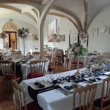 Apartment Chateau De Mornay