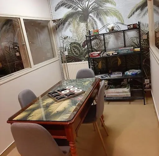 Chateau De Mornay Apartment